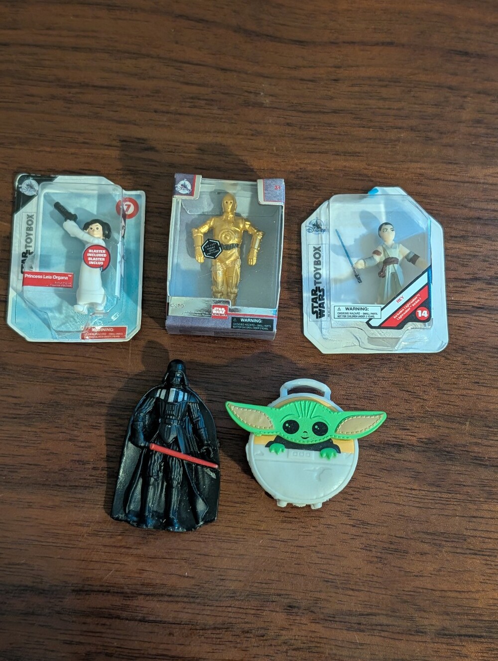 Mini brands Star Wars